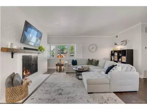 7250 Eastmoor Dr #125, Denver, CO 80237