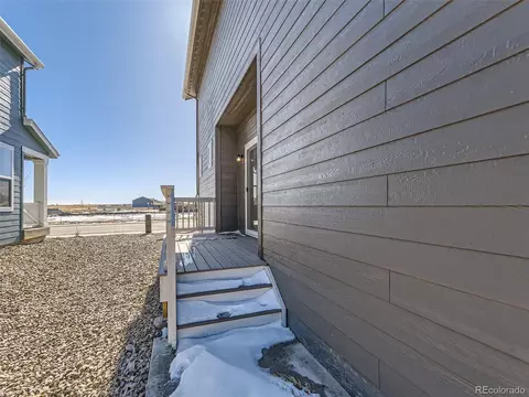 725 Aspen Ave, Bennett, CO 80102 photo 24