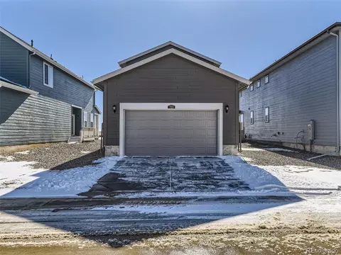 725 Aspen Ave, Bennett, CO 80102 photo 26