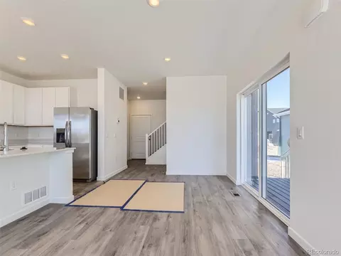 725 Aspen Ave, Bennett, CO 80102 photo 11