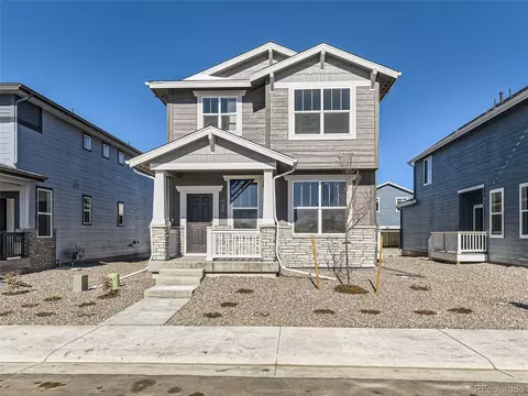 725 Aspen Ave, Bennett, CO 80102 photo 1