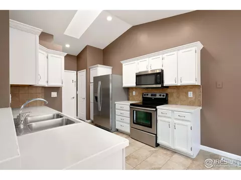 3221 Belmont Ave, Evans, CO 80620 photo 11