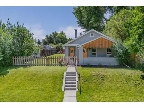 1061 Irving St, Denver, CO 80204