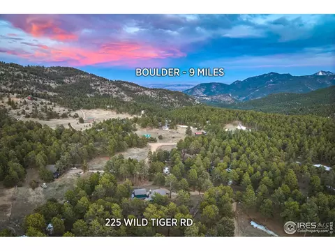 225 Wild Tiger Rd, Boulder, CO 80302 photo 2