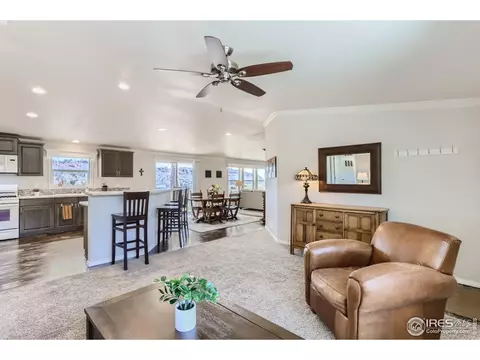 2300 Dry Creek Dr, Lyons, CO 80540 photo 12