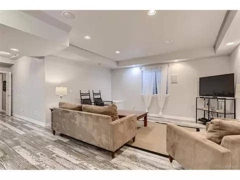 27390 E Lakeview Dr, Aurora, CO 80016 photo 32