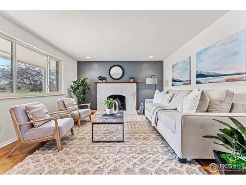 105 Mohawk Dr, Boulder, CO 80303 photo 3