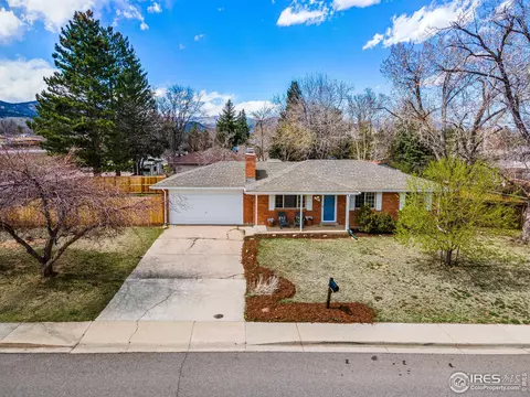 105 Mohawk Dr, Boulder, CO 80303 photo 2