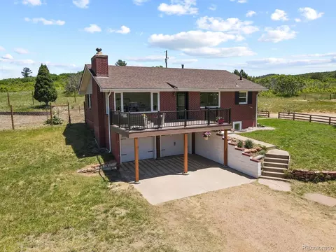 8222 S Perry Park Rd, Larkspur, CO 80118