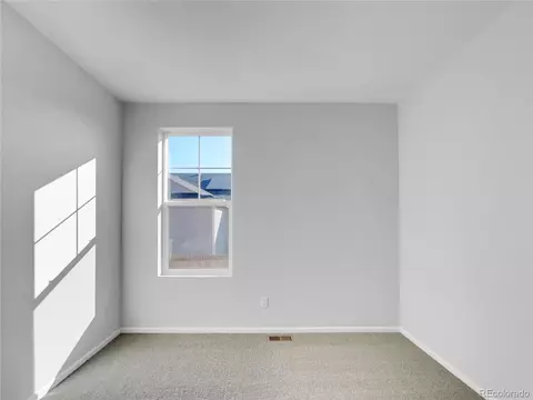 2128 S Ceylon Ct, Aurora, CO 80013 photo 8