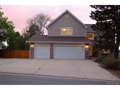 145 S Yarrow St, Lakewood, CO 80226