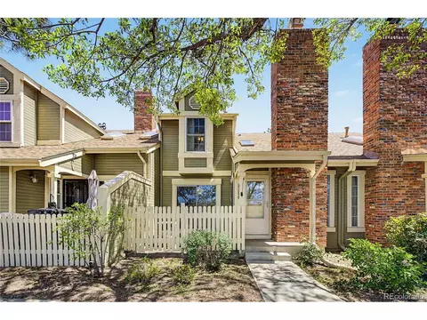 2009 S Hannibal St #G, Aurora, CO 80013