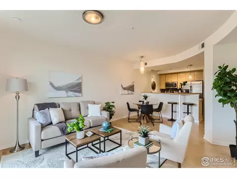 4670 Holiday Dr #202, Boulder, CO 80304 photo 3