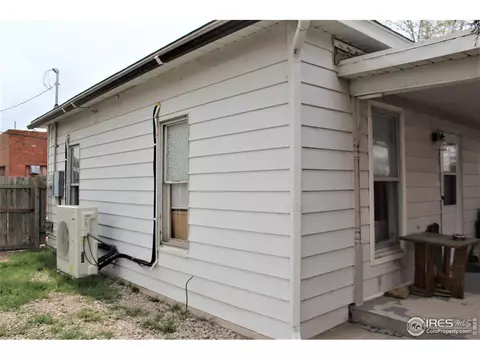 323 Chestnut St, Sterling, CO 80751 photo 3