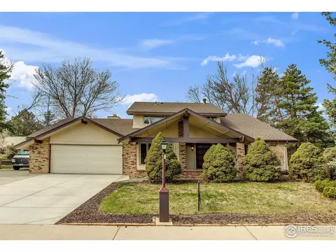 6031 Fox Hill Dr, Longmont, CO 80504