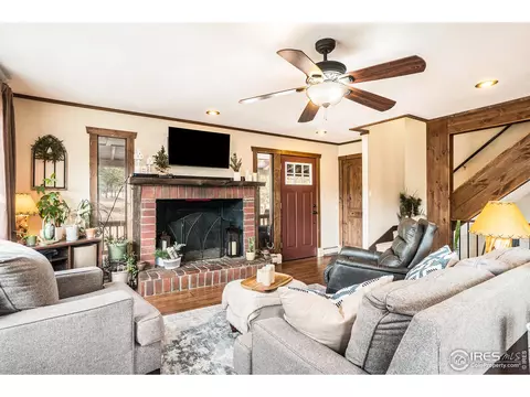 456 Saint Vrain Rd, Lyons, CO 80540 photo 6