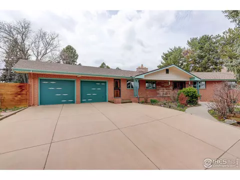 2745 Grinnell Dr, Longmont, CO 80503