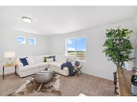 21843 E 38th Pl, Aurora, CO 80019 photo 12