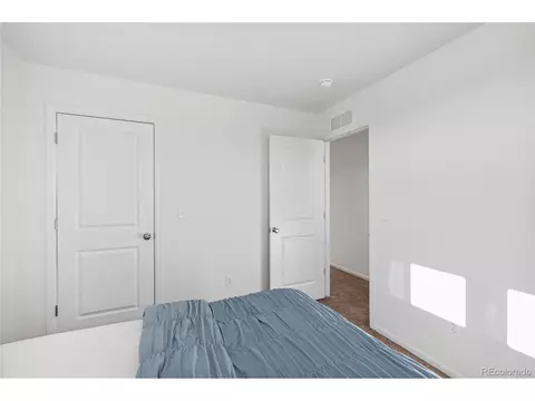 21843 E 38th Pl, Aurora, CO 80019 photo 17