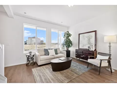 21843 E 38th Pl, Aurora, CO 80019 photo 9