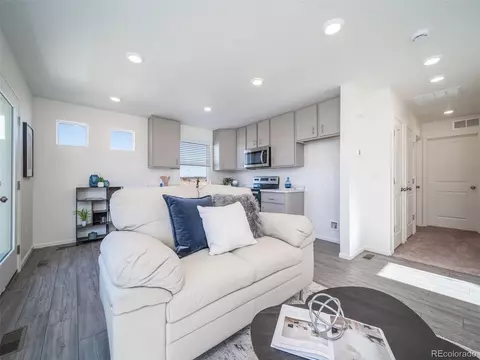 46513 Avery Ln, Commerce City, CO 80022 photo 5