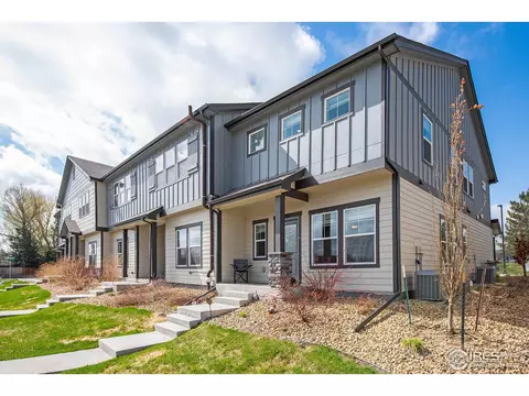 151 S 8th St, Berthoud, CO 80513