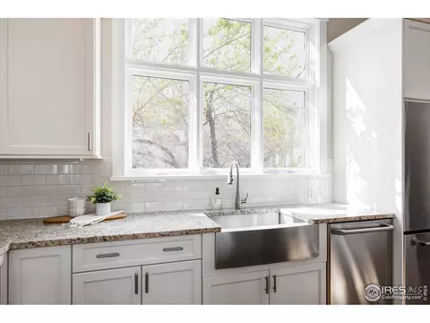 2046 Walnut St, Boulder, CO 80302 photo 8