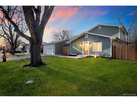 937 Pinon Ct, Longmont, CO 80504