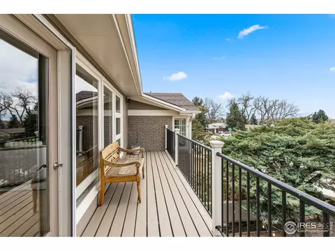 2140 Longs Peak Ave, Longmont, CO 80501