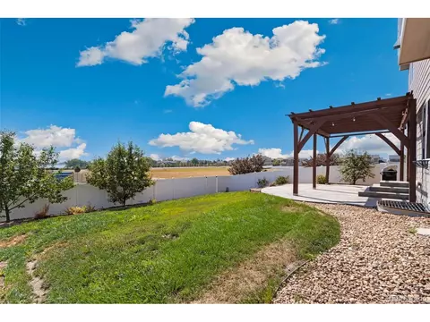 Exterior - 2480 Nicholson St, Berthoud, CO 80513 photo 3 of 5