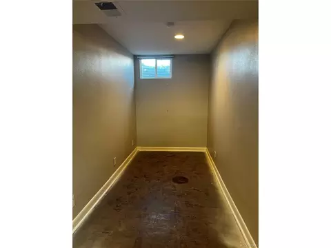 Undisclosed, Denver, CO 80239 photo 27