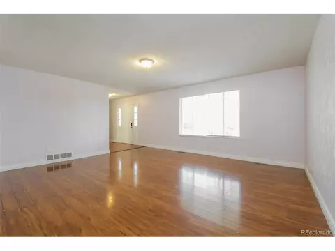 17209 Evans Dr, Aurora, CO 80013 photo 6