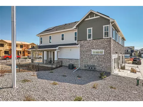 27632 E 1st Ave, Aurora, CO 80018 photo 27
