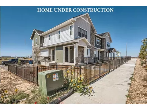 27632 E 1st Ave, Aurora, CO 80018 photo 2