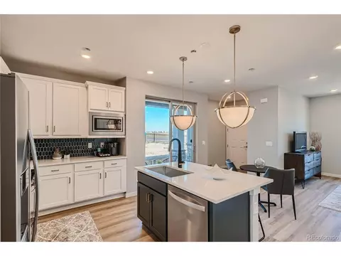 27632 E 1st Ave, Aurora, CO 80018 photo 10
