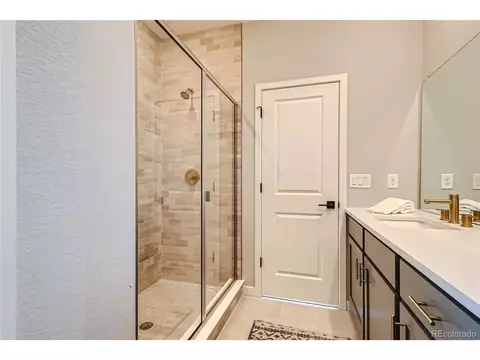 27632 E 1st Ave, Aurora, CO 80018 photo 19