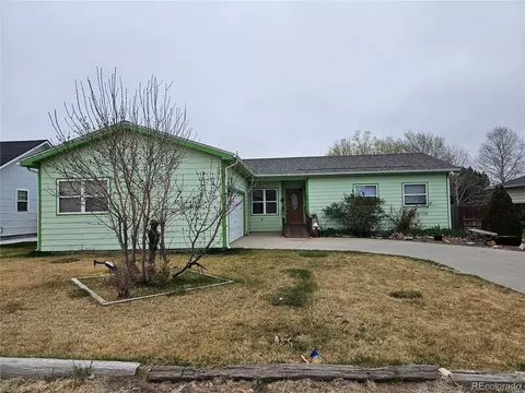 307 Sally St, Wiggins, CO 80654 photo 2