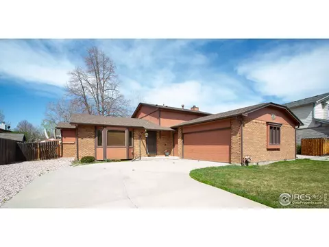 2417 Scott Ct, Longmont, CO 80501