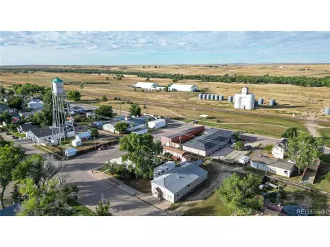 627 2nd Ave, Deer Trail, CO 80105 photo 8