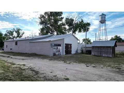 627 2nd Ave, Deer Trail, CO 80105 photo 3