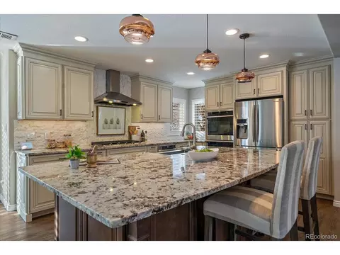6911 Lee St, Arvada, CO 80004 photo 8
