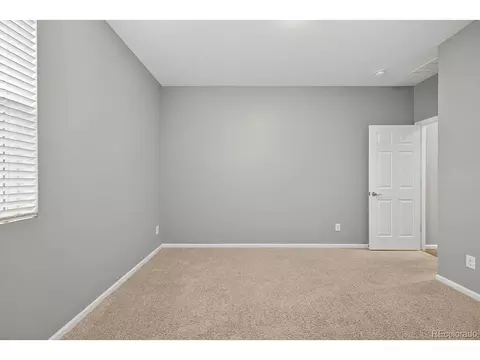 Bedroom - 22603 E Radcliff Dr, Aurora, CO 80015 photo 6 of 9