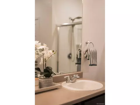 Bath - 22603 E Radcliff Dr, Aurora, CO 80015 photo 4 of 4