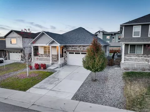 Exterior - 22603 E Radcliff Dr, Aurora, CO 80015 photo 2 of 4