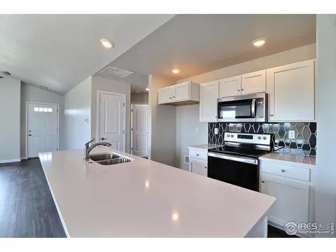 4234 Primrose Ln, Evans, CO 80620 photo 9