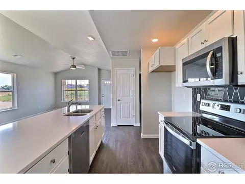 4234 Primrose Ln, Evans, CO 80620 photo 11