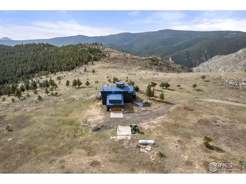 2945 Sugarloaf Rd, Boulder, CO 80302 photo 3