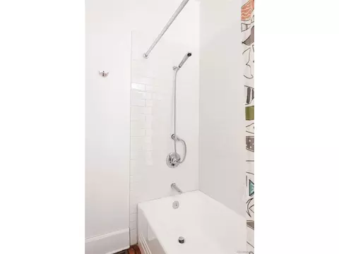 2537 Curtis St, Denver, CO 80205 photo 30