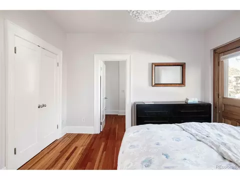 2537 Curtis St, Denver, CO 80205 photo 18