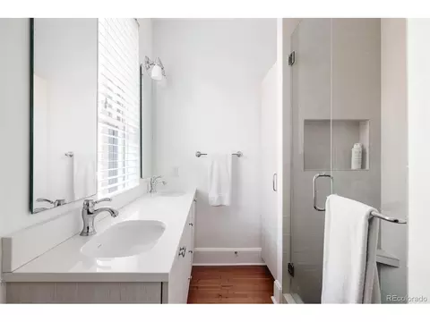 2537 Curtis St, Denver, CO 80205 photo 19